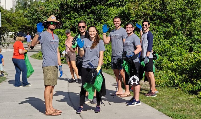 Volunteers From Shumaker Loop And Kendrick During Sarasota Bayfront Cleanup